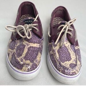 Sperry plum and cream snake print sequin boat shoes 10